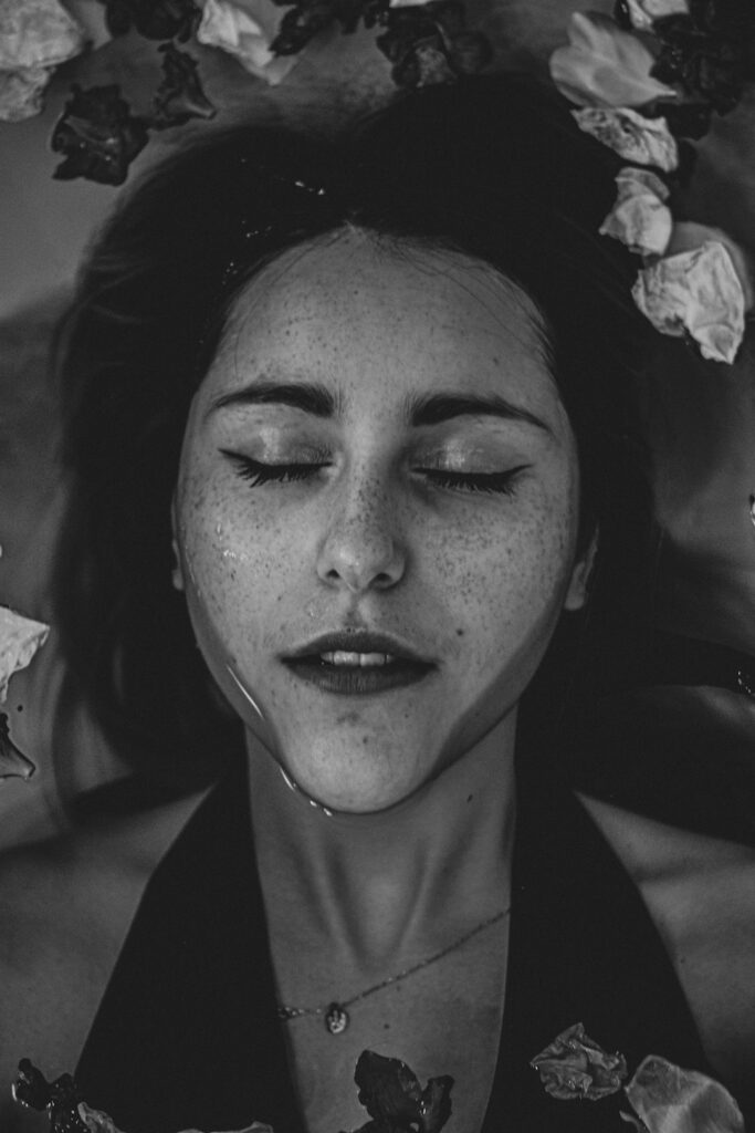 Burnout Emocional: O Esgotamento Silencioso que Rouba Sua Essência