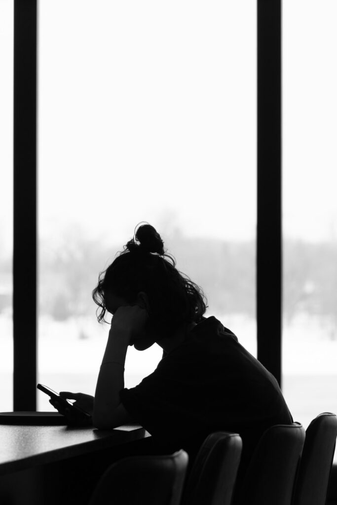 Burnout: A Exaustão Silenciosa que Rouba Sua Vida e Como Combatê-la