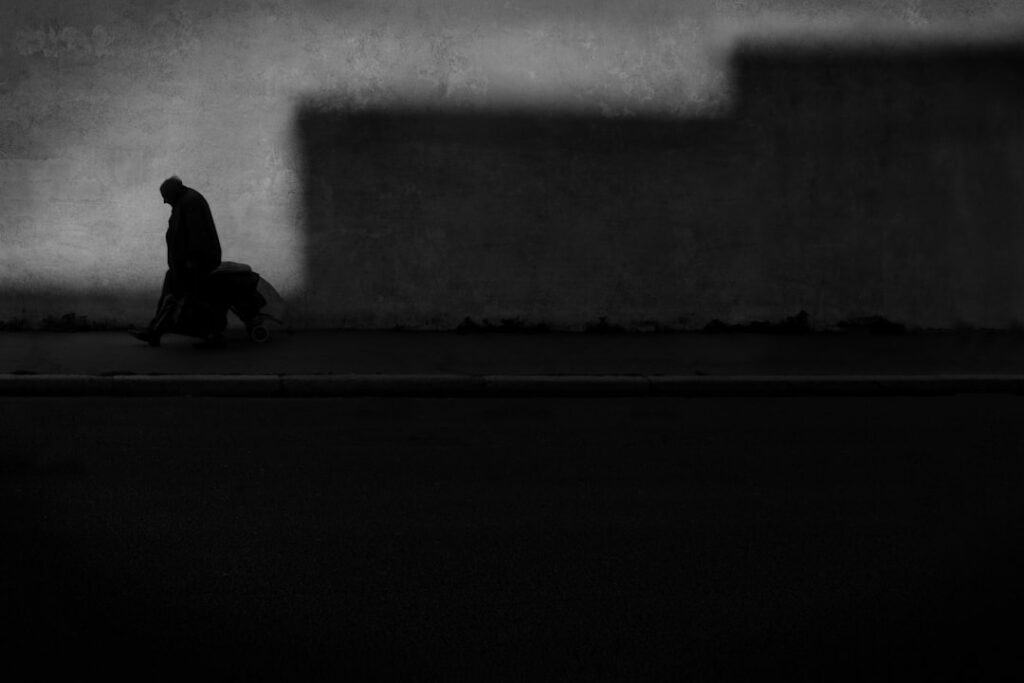 Burnout ou Depressão: Desvendando as Diferenças e Semelhanças Cruciais